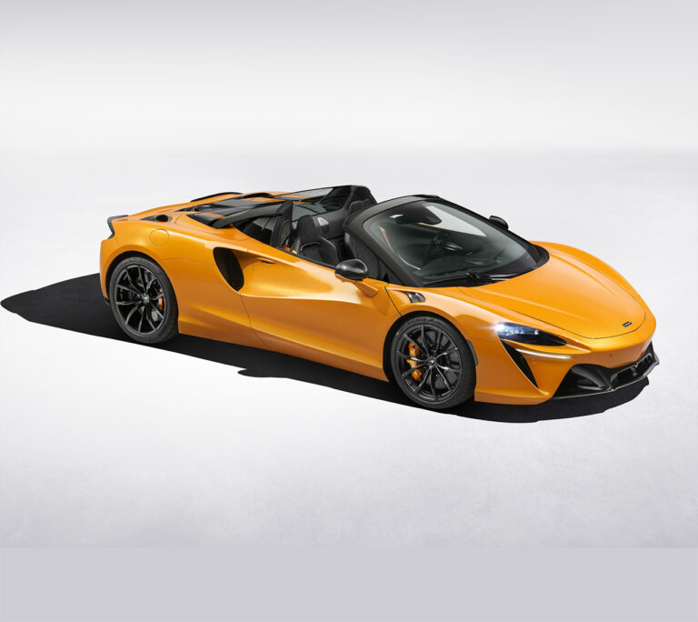 15914-McLarenArturaSpider