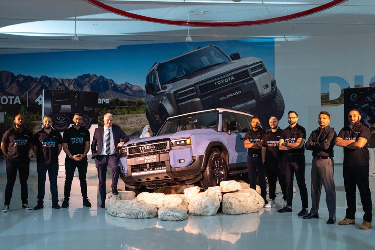 Land Cruiser Prado Image (4)