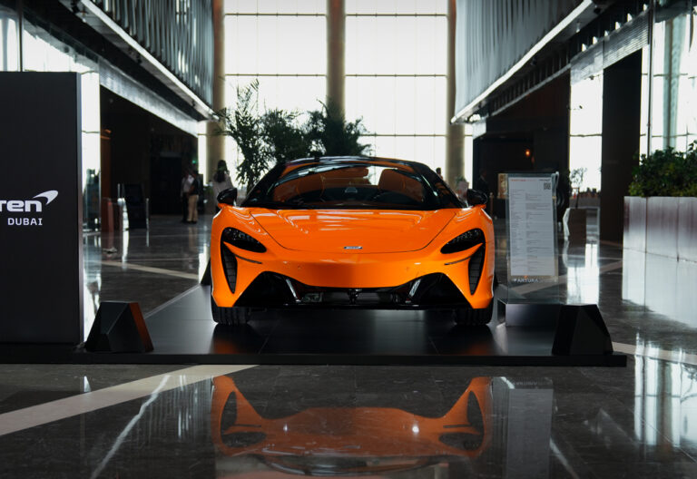 McLaren Artura Rixos Front 3