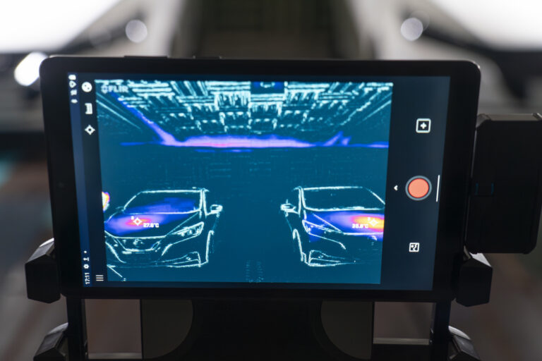 Nissan-trialing-cool-paint-technology.jpg