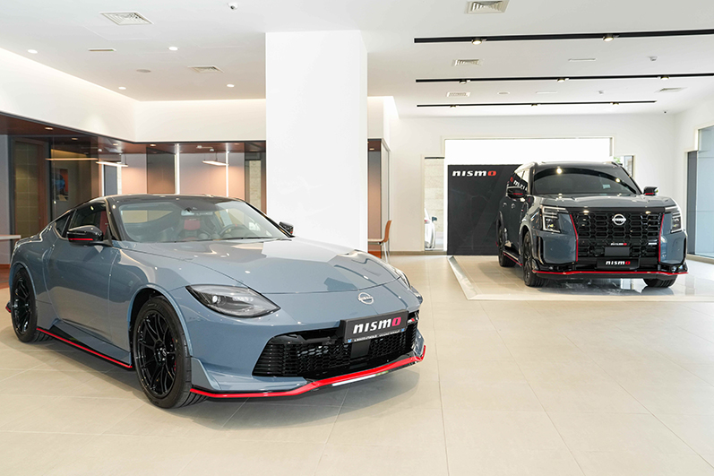 Nissan NISMO Patrol and Z copy